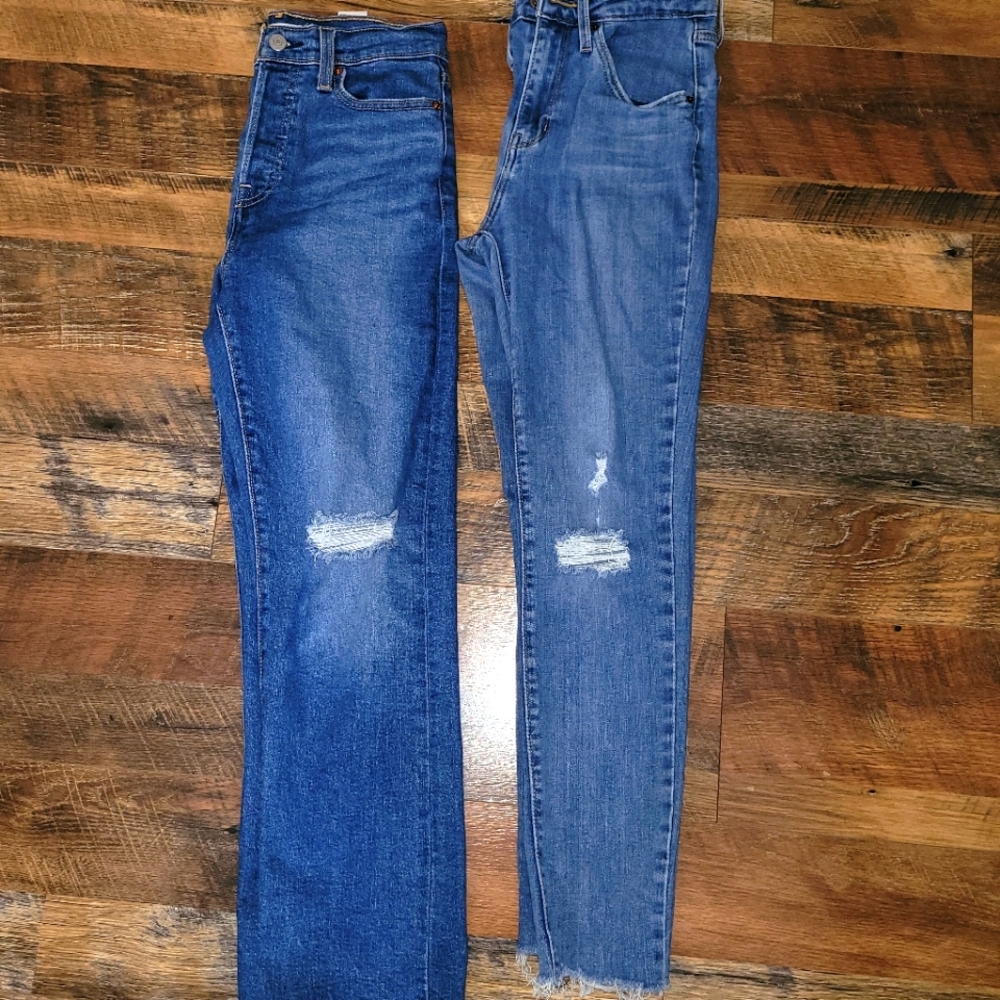 Women's Blue Distressed Jeans